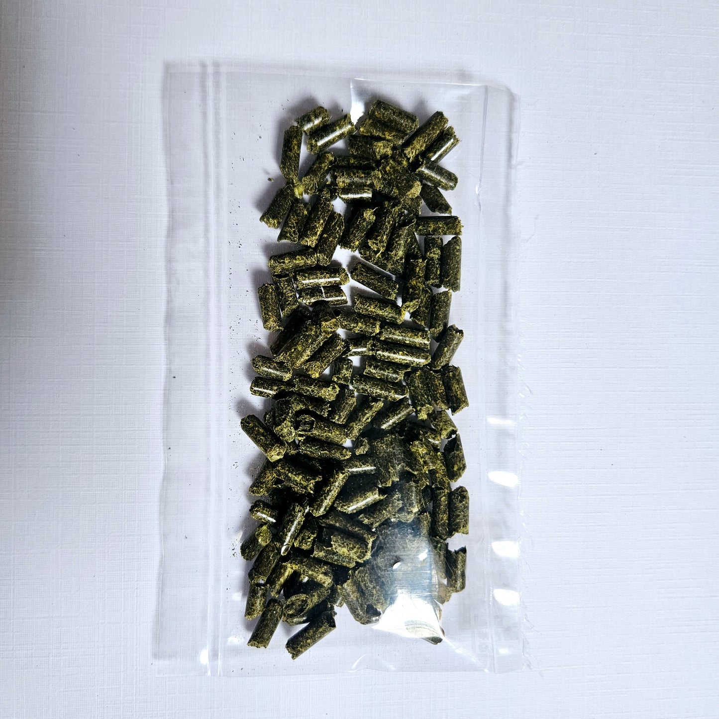 Sherwood - Adult Rabbit Food Timothy Hay Free-Choice